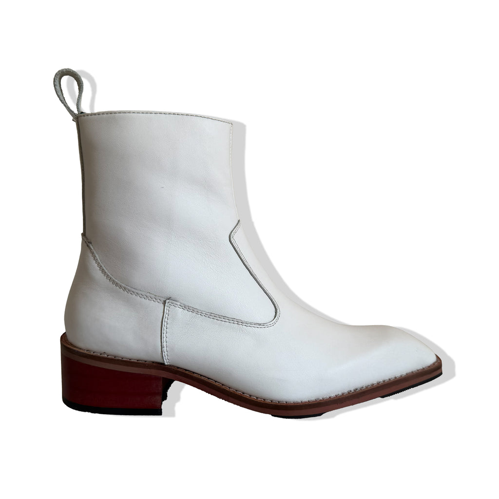 Prestige Off-White Leather Cuban Heel Chelsea Boots
