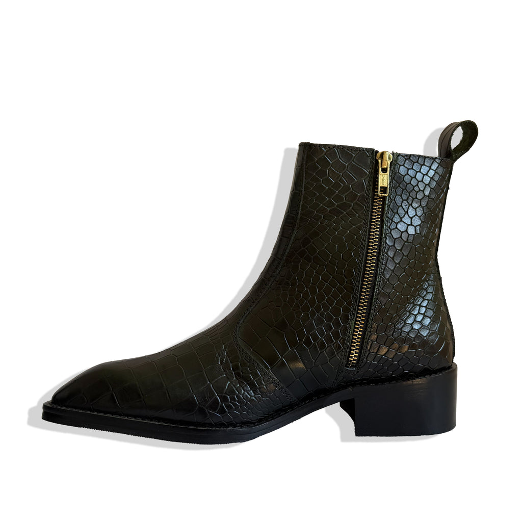 Royal Emerald Green Croc Leather Cowboy Chelsea Boots